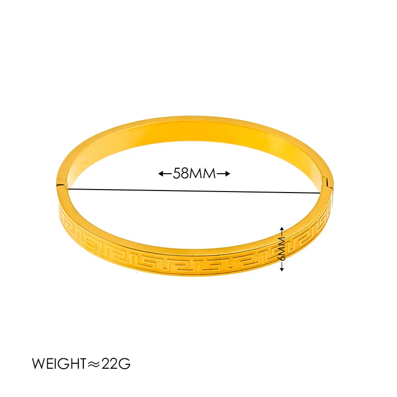 Elegant Bracelet With Unique Designs-18K Real Gold Plated