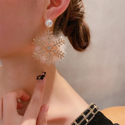 Elegant Snowflake Earrings
